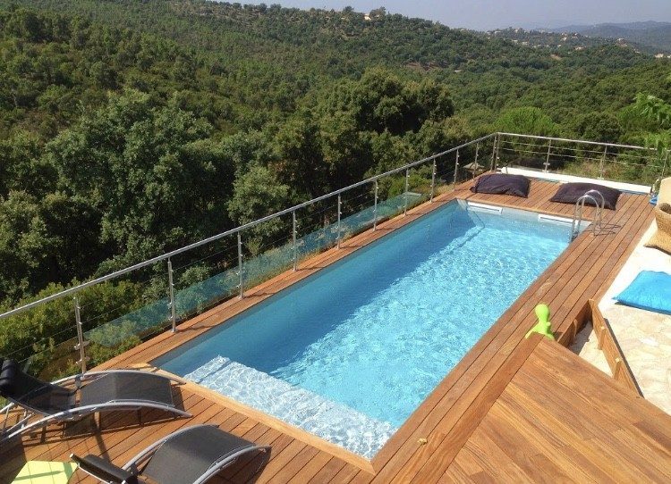 Piscine et terrasse bois